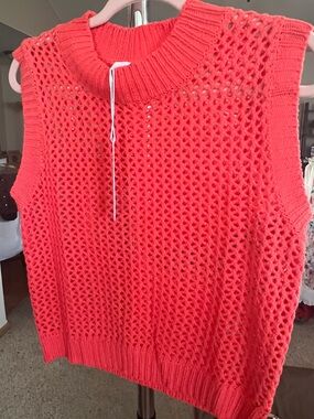 NWT Self Contrast Sleeveless Open-Knit Coral Sweater Vest